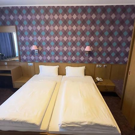 Hotel Ishi Inn Wolfsburg Eksteriør billede